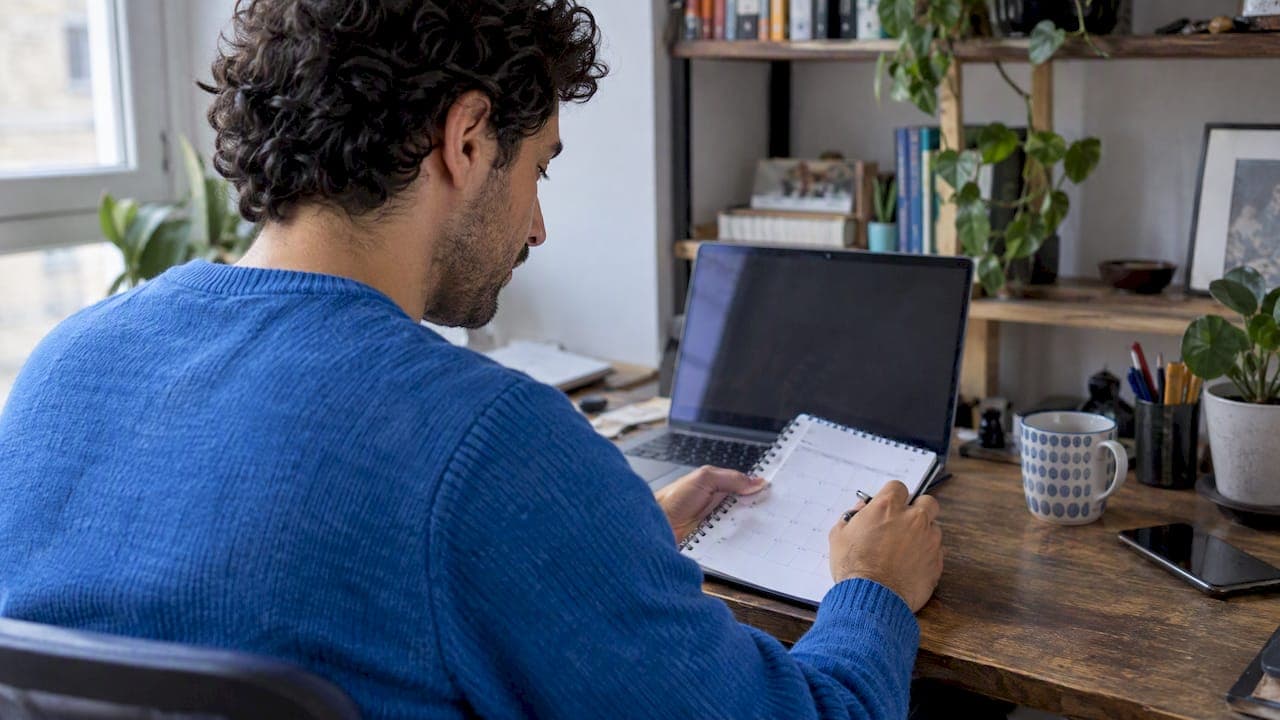 UTC Keeps Language Tutors’ Lessons Across Time Zones on Track